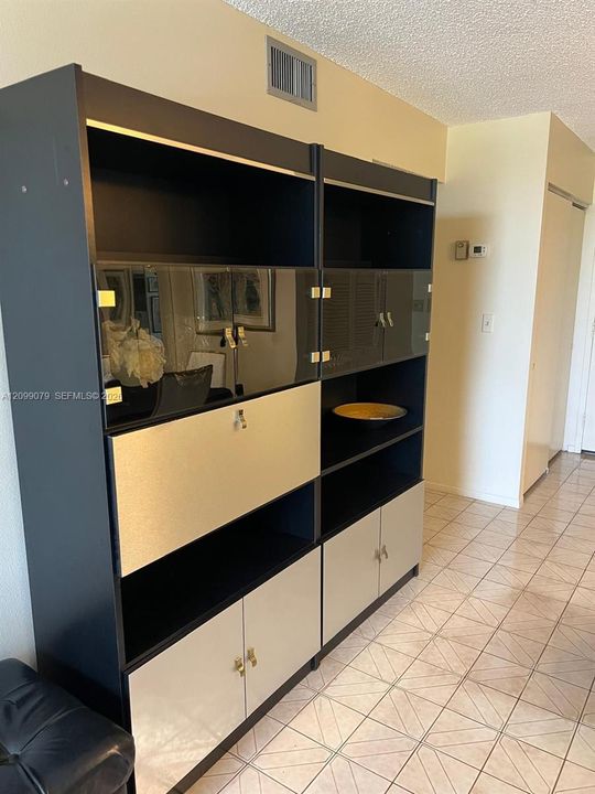 En Renta: $1,850 (1 camas, 1 baños, 924 Pies cuadrados)