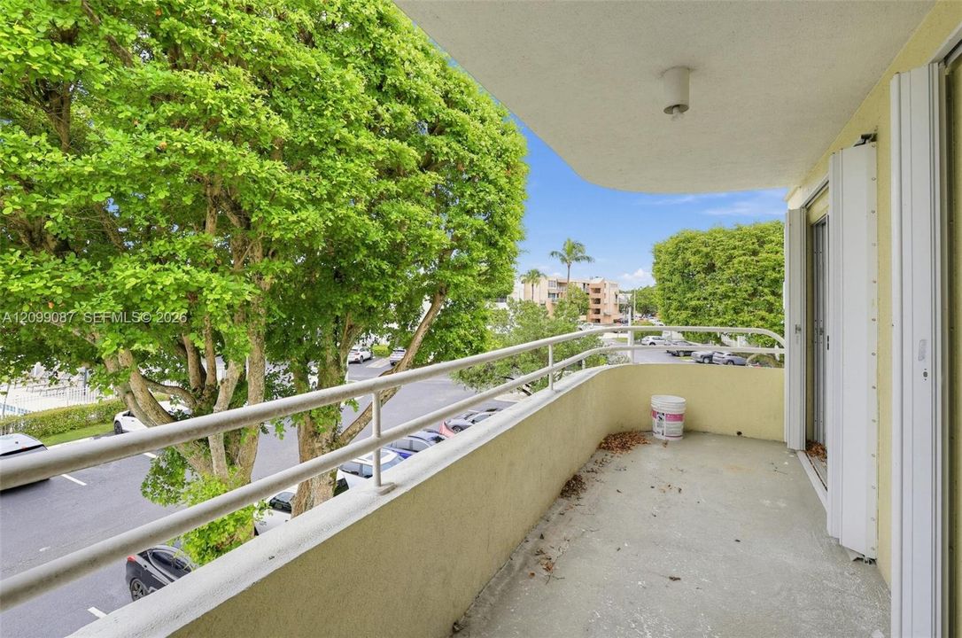 En Venta: $315,000 (2 camas, 2 baños, 1050 Pies cuadrados)