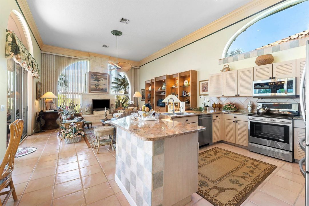 011-54CaymanPlace-PalmBeachGardens-FL-33