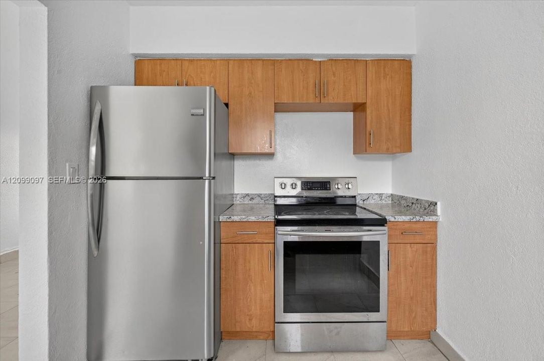 For Sale: $550,000 (4 beds, 2 baths, 1200 Square Feet)