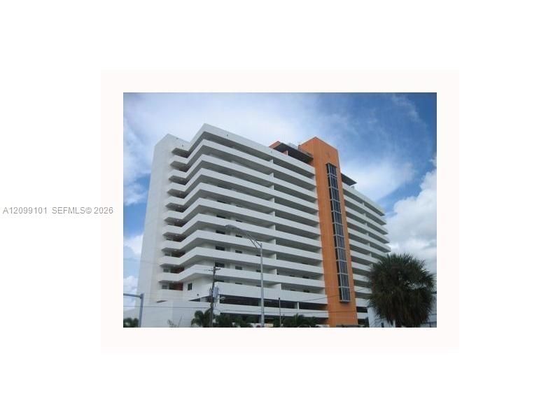 For Rent: $1,950 (1 beds, 1 baths, 620 Square Feet)