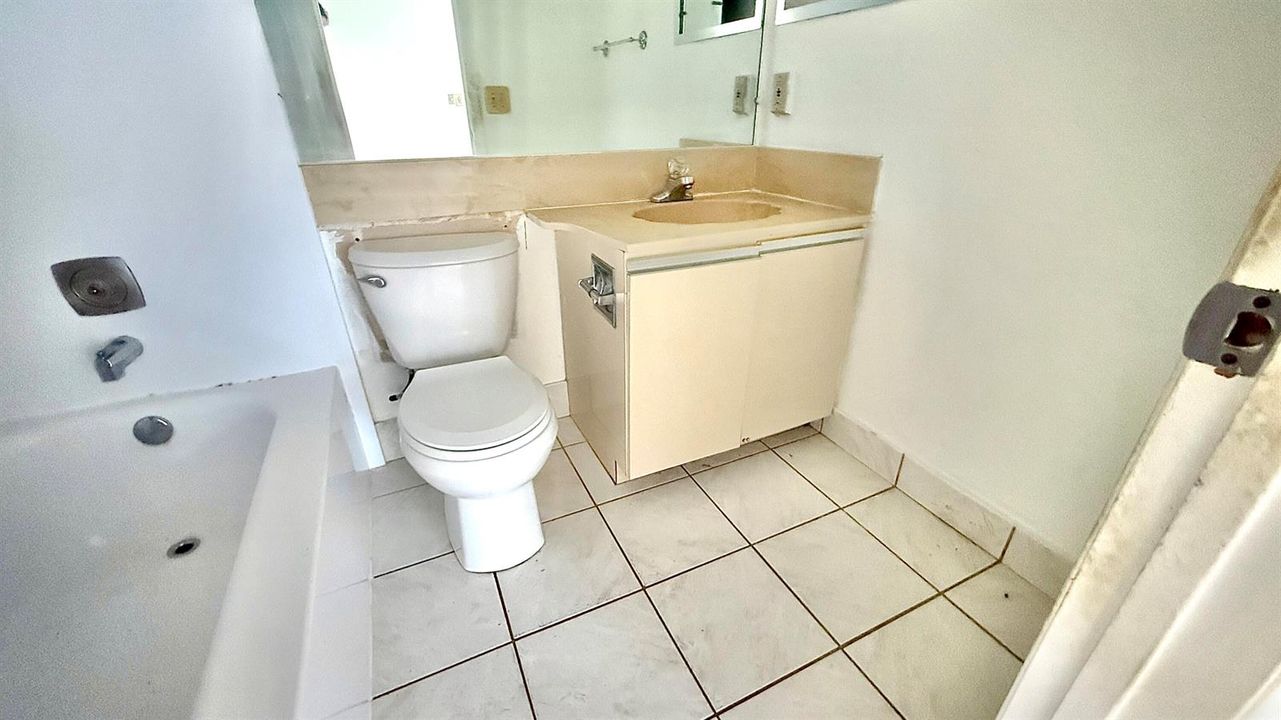 Main Bathroom