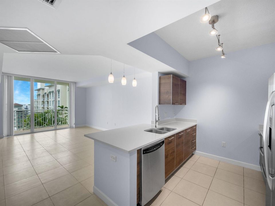 Kitchen Living Area