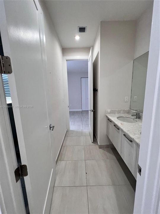 For Rent: $5,950 (4 beds, 3 baths, 2176 Square Feet)