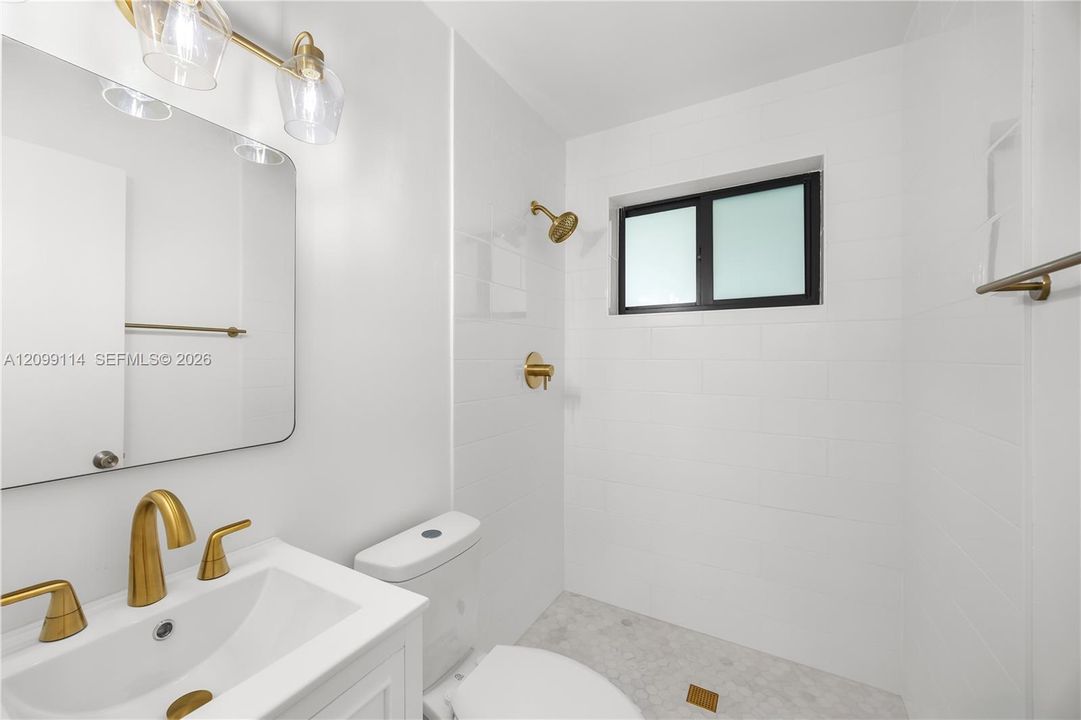 For Sale: $585,000 (4 beds, 2 baths, 1492 Square Feet)