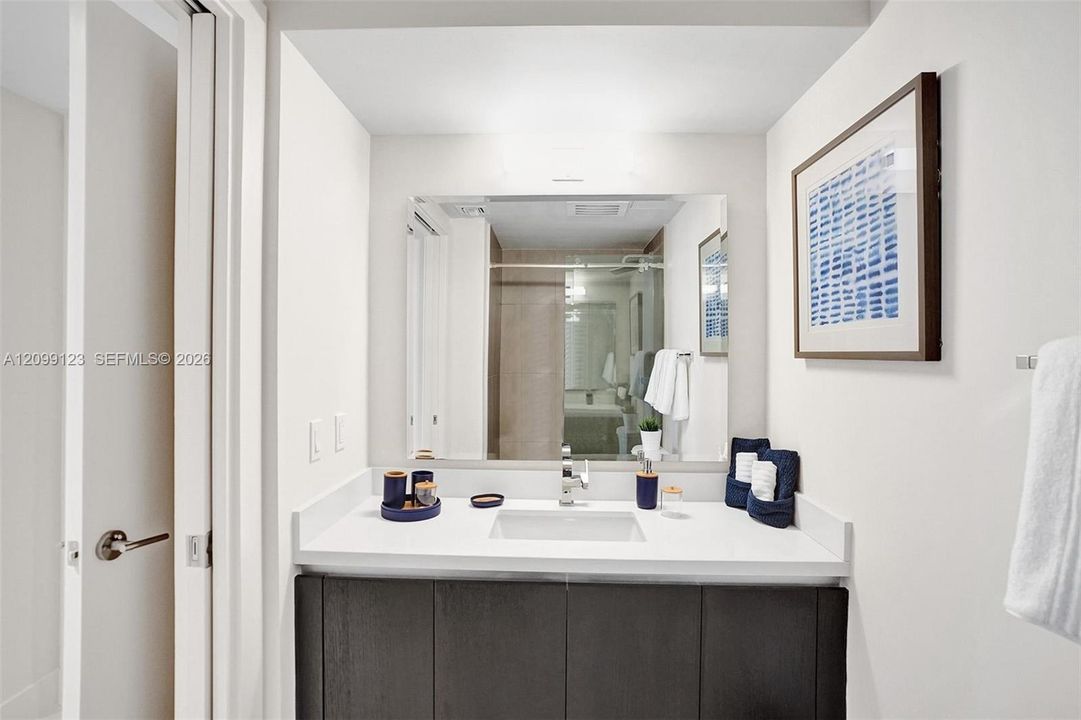 For Rent: $7,500 (3 beds, 3 baths, 1944 Square Feet)