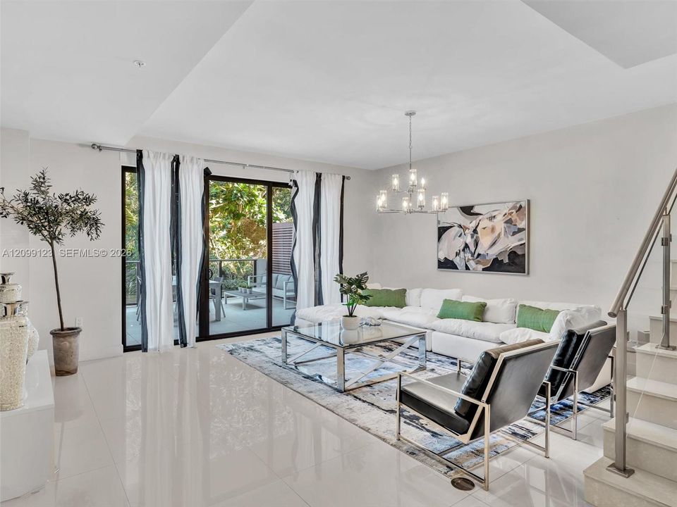 For Rent: $7,500 (3 beds, 3 baths, 1944 Square Feet)