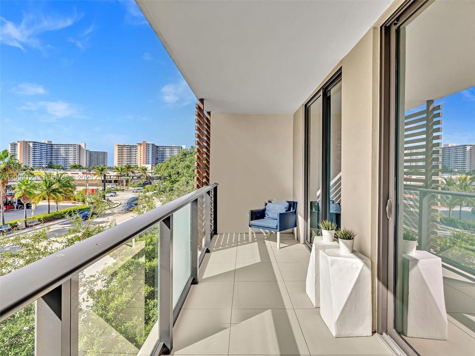 For Rent: $7,500 (3 beds, 3 baths, 1944 Square Feet)