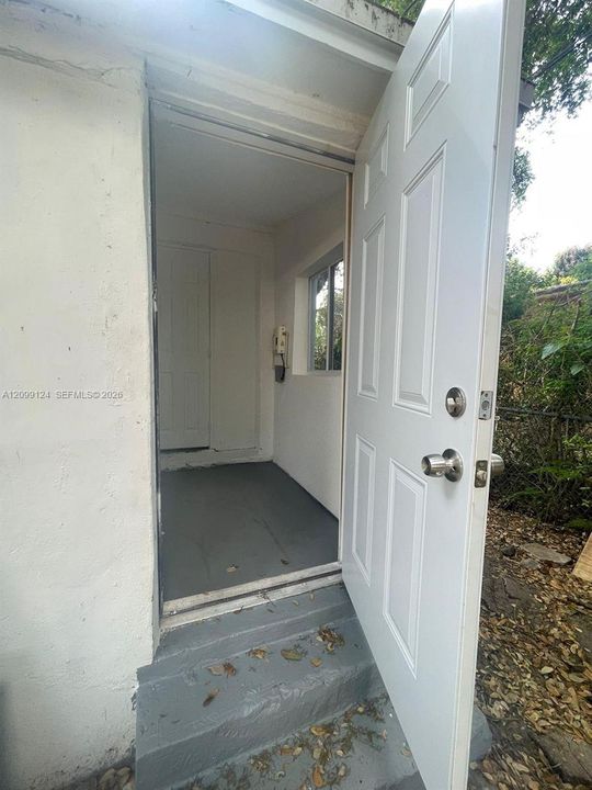 En Renta: $1,200 (0 camas, 1 baños, 1791 Pies cuadrados)