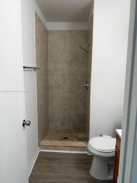 For Rent: $2,200 (2 beds, 2 baths, 1226 Square Feet)
