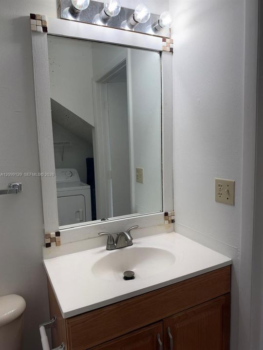 For Rent: $2,200 (2 beds, 2 baths, 1226 Square Feet)