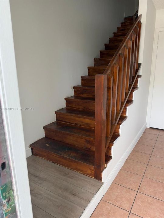 For Rent: $2,200 (2 beds, 2 baths, 1226 Square Feet)