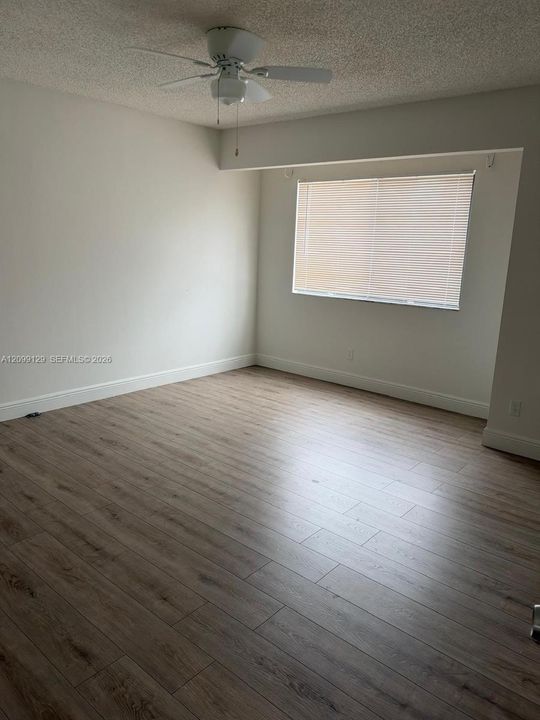 For Rent: $2,200 (2 beds, 2 baths, 1226 Square Feet)