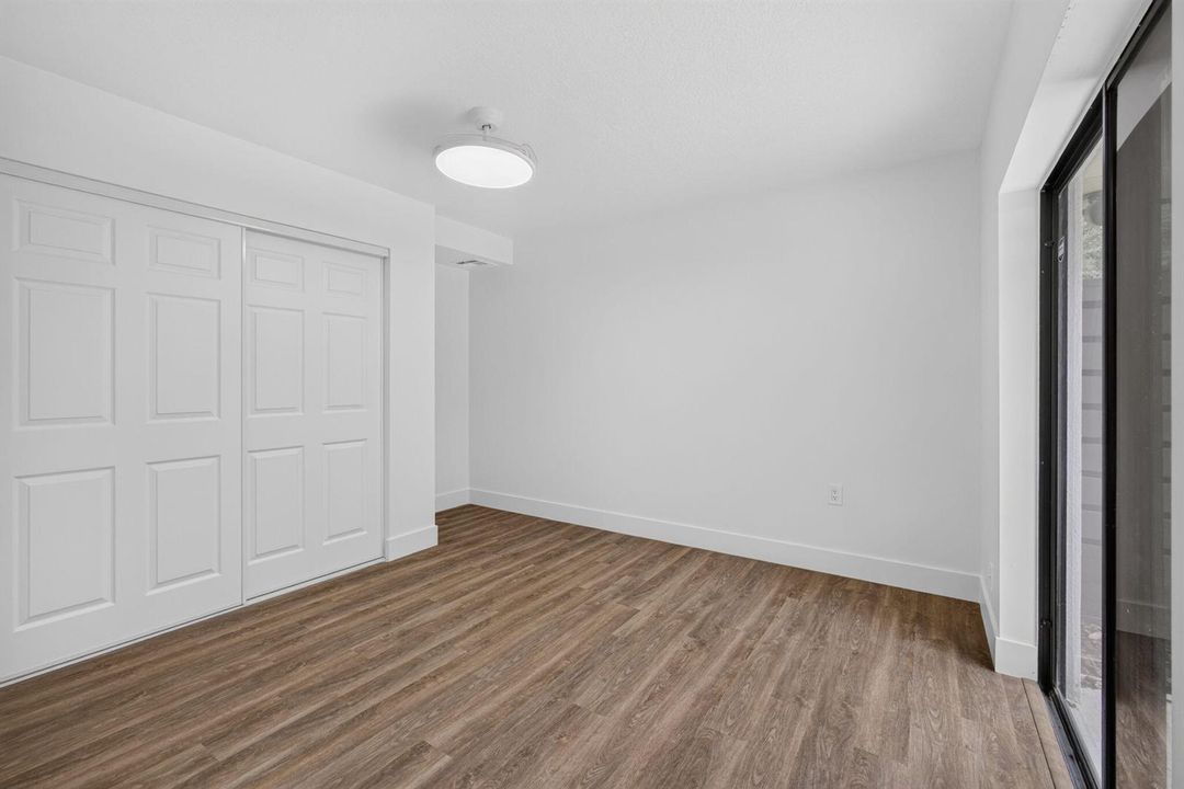 3rd Bedroom / Den