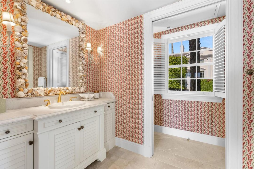 Cabana Room Bath