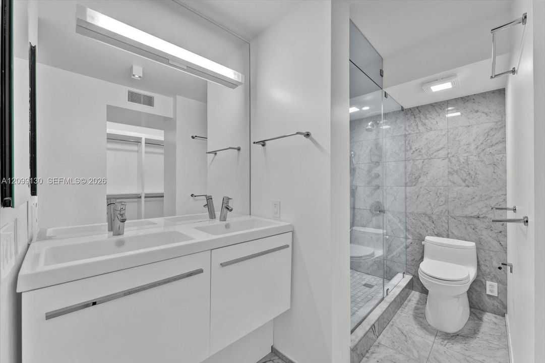 For Rent: $6,900 (2 beds, 2 baths, 1172 Square Feet)