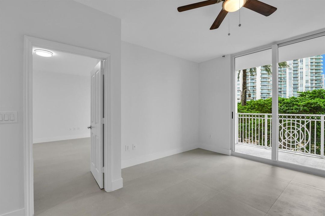 511 SE 5th Ave 703, Fort Lauderdale -73