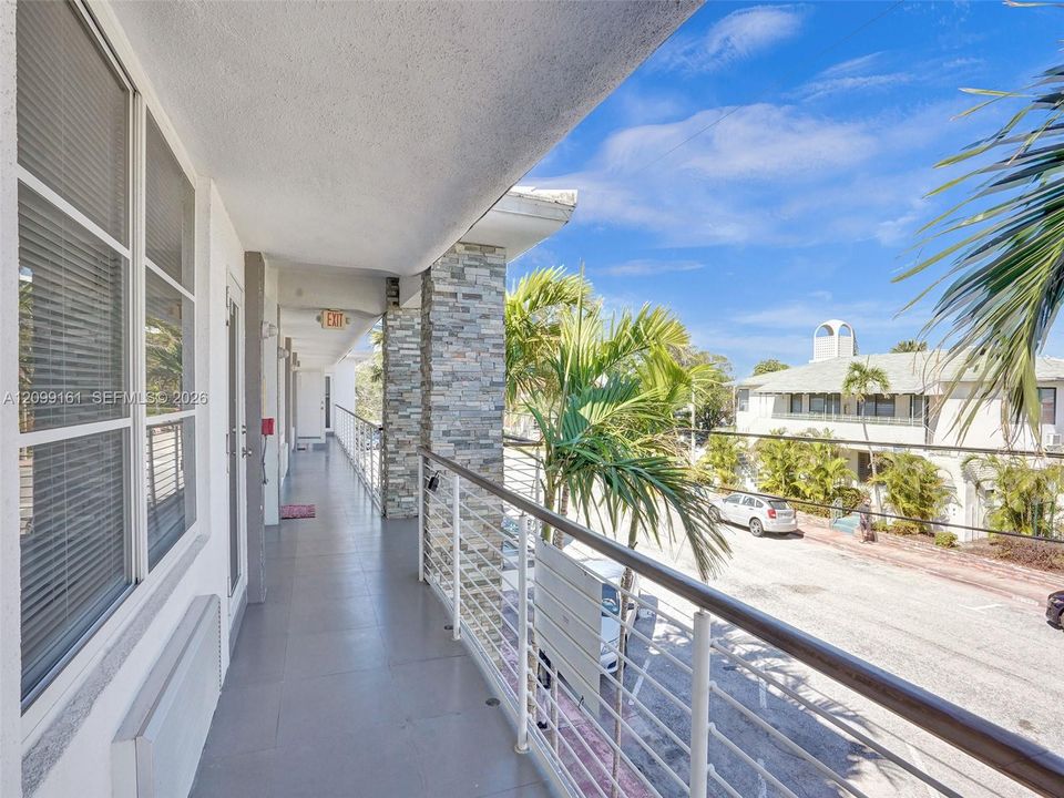 For Rent: $1,650 (0 beds, 1 baths, 520 Square Feet)