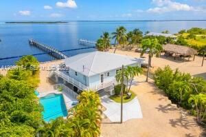For Sale: $2,450,000 (3 beds, 4 baths, 2087 Square Feet)