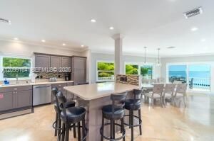 For Sale: $2,450,000 (3 beds, 4 baths, 2087 Square Feet)