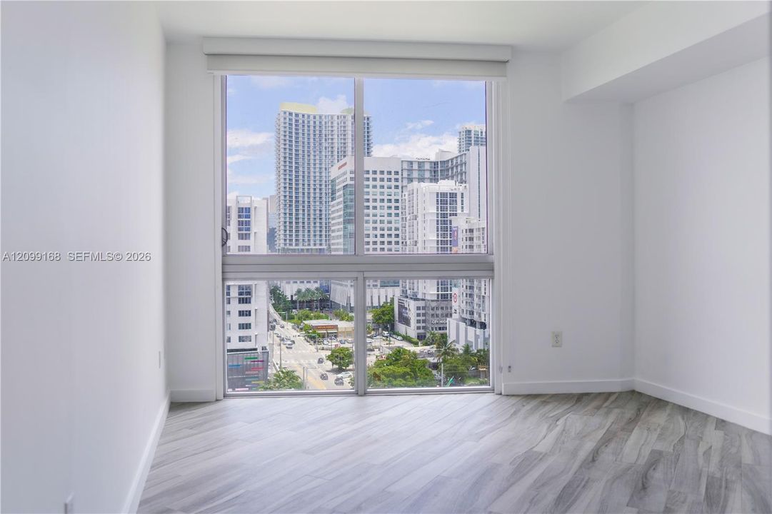 For Rent: $4,000 (2 beds, 2 baths, 1024 Square Feet)