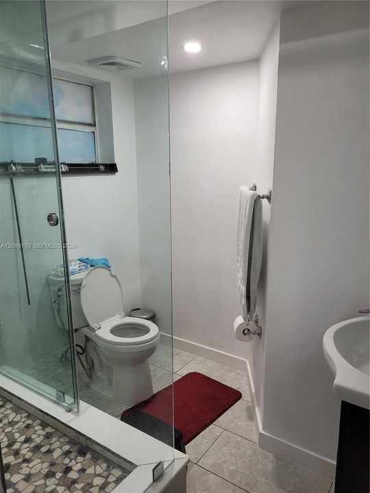 En Venta: $205,000 (2 camas, 2 baños, 1062 Pies cuadrados)
