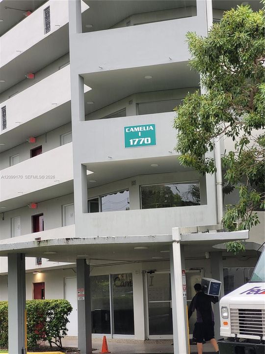 En Venta: $205,000 (2 camas, 2 baños, 1062 Pies cuadrados)