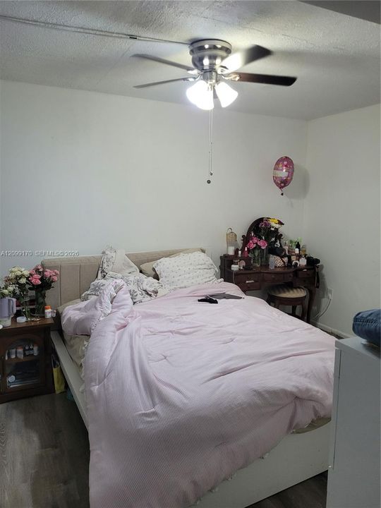 En Venta: $205,000 (2 camas, 2 baños, 1062 Pies cuadrados)