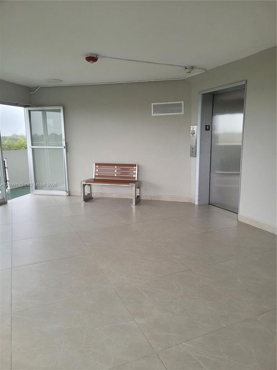 En Venta: $205,000 (2 camas, 2 baños, 1062 Pies cuadrados)