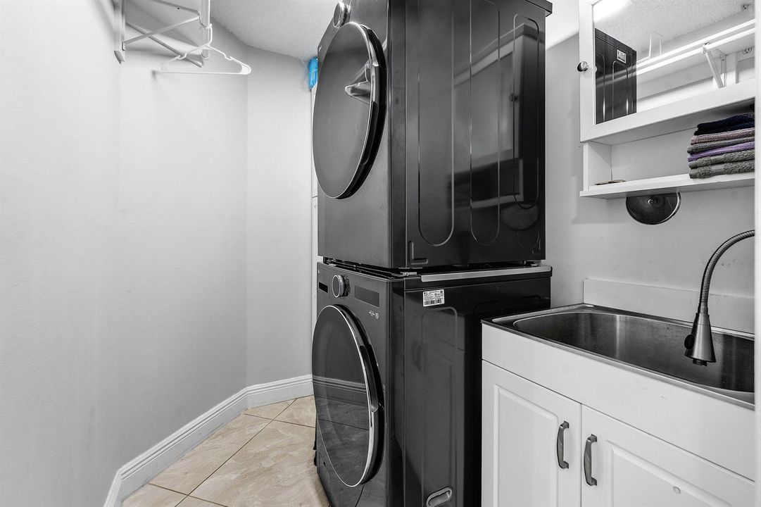 097-6734LakeNonaPlace-Greenacres-FL-3346