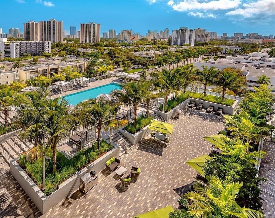 En Renta: $3,950 (1 camas, 2 baños, 920 Pies cuadrados)