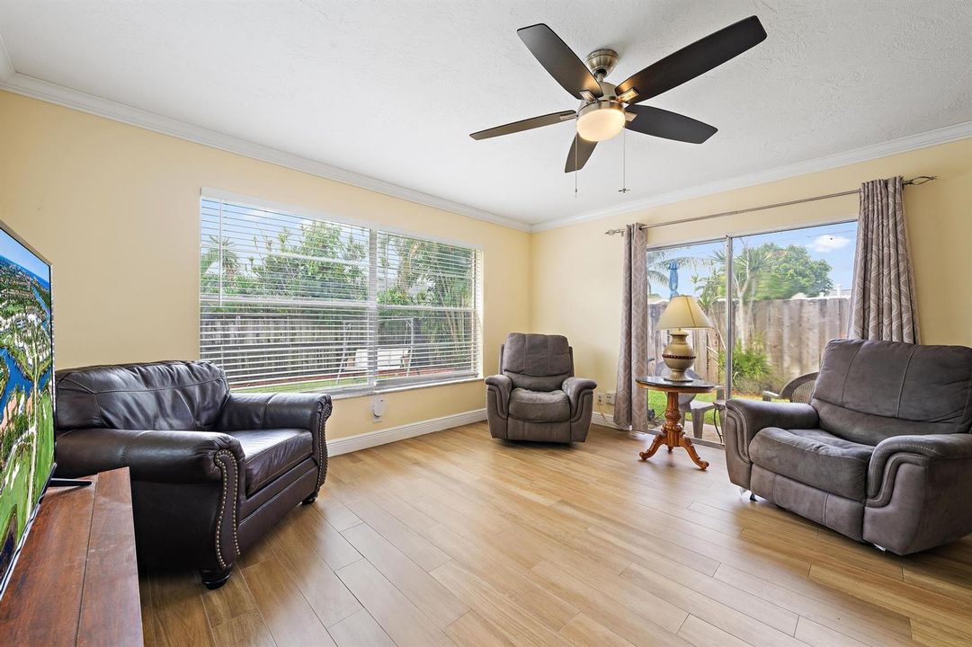 171 Banyan Cir-10