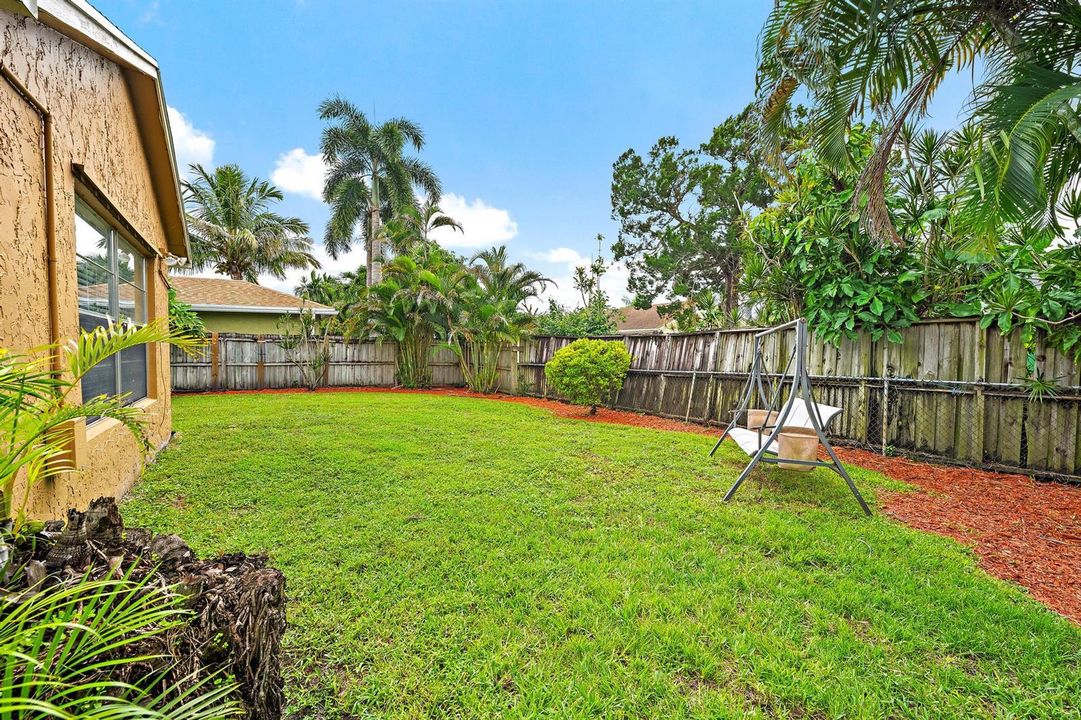 171 Banyan Cir-13