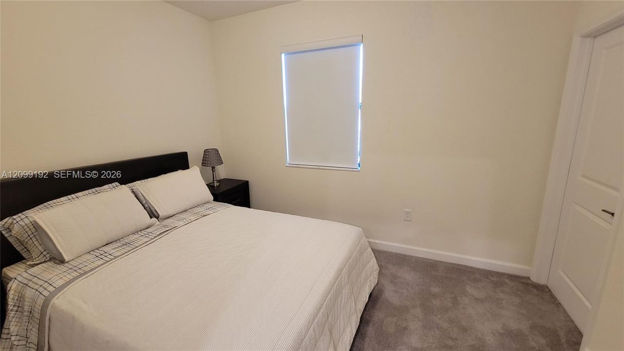 В аренду: $3,350 (3 спален, 3 ванн, 1332 Квадратных фут)