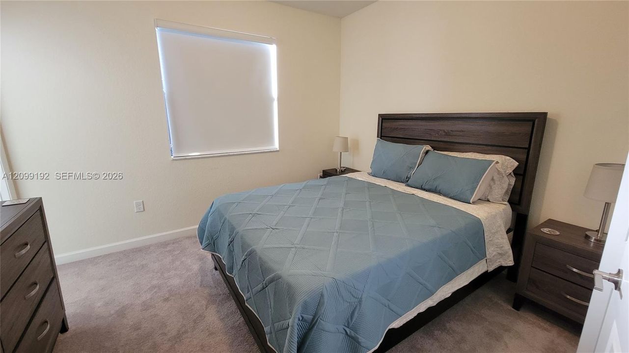 В аренду: $3,350 (3 спален, 3 ванн, 1332 Квадратных фут)