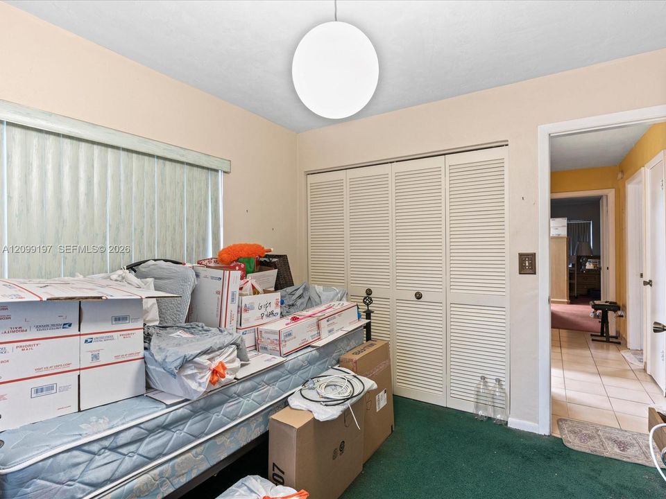 En Venta: $607,000 (4 camas, 2 baños, 1700 Pies cuadrados)