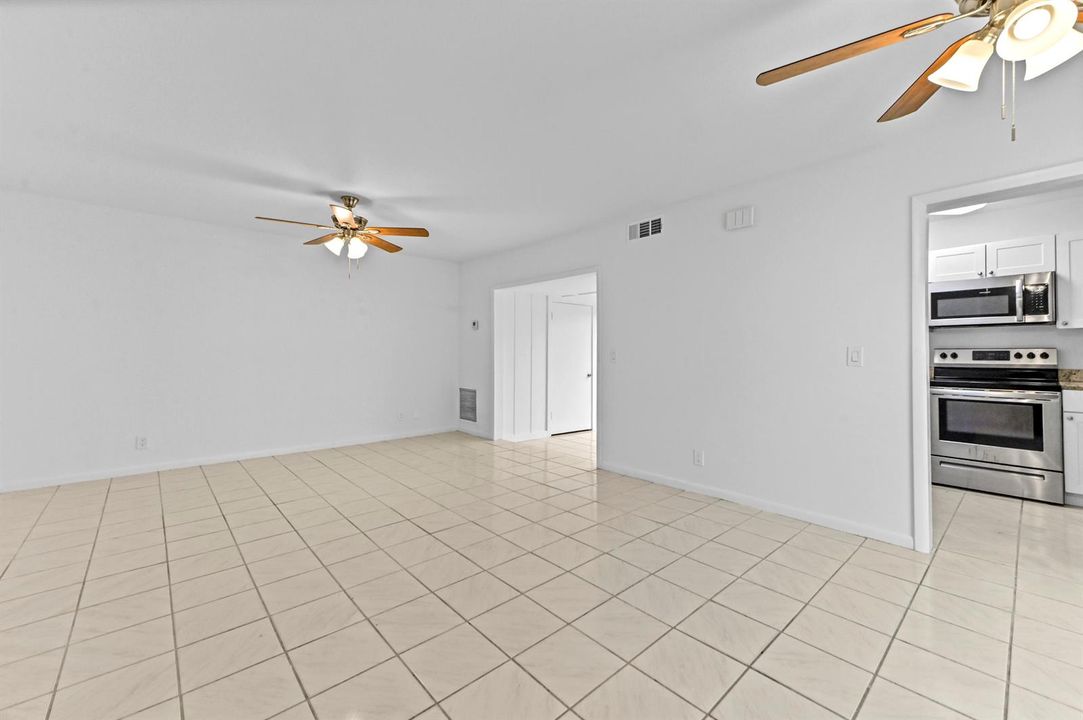 04 Living room 02