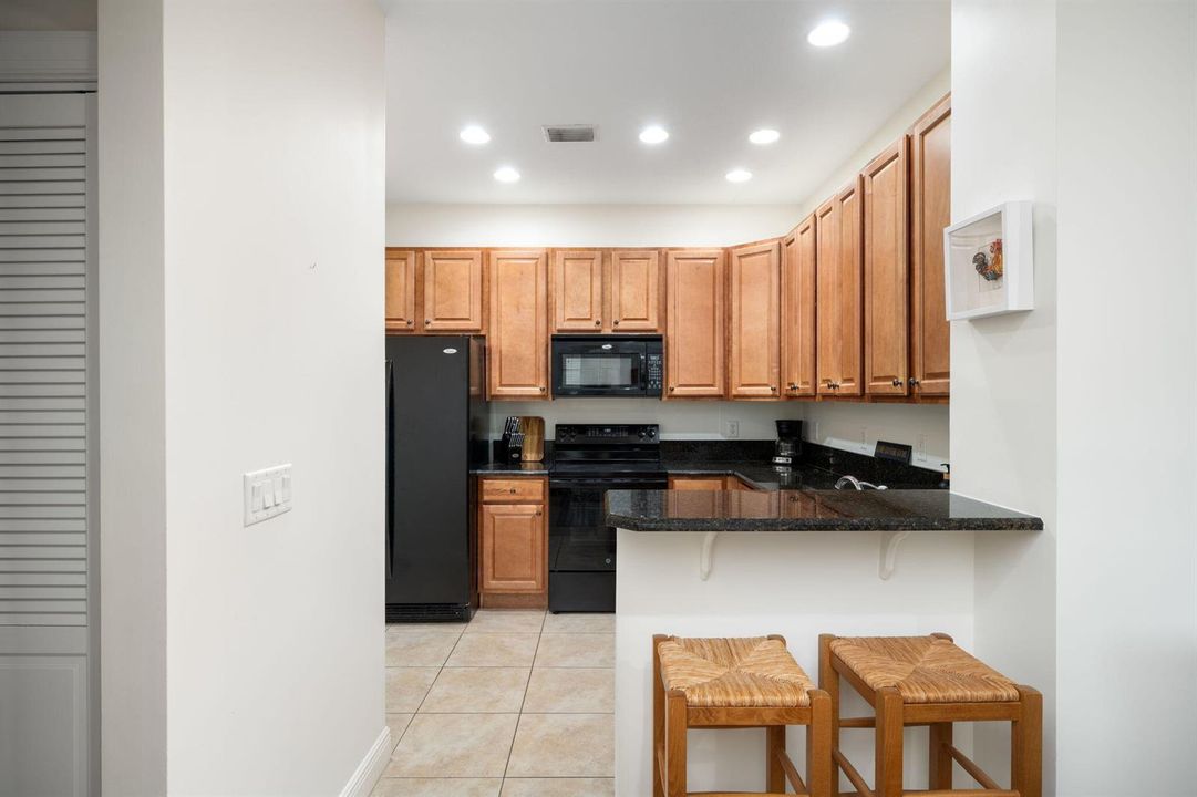 12-web-or-mls-1638 Baseline Dr-13