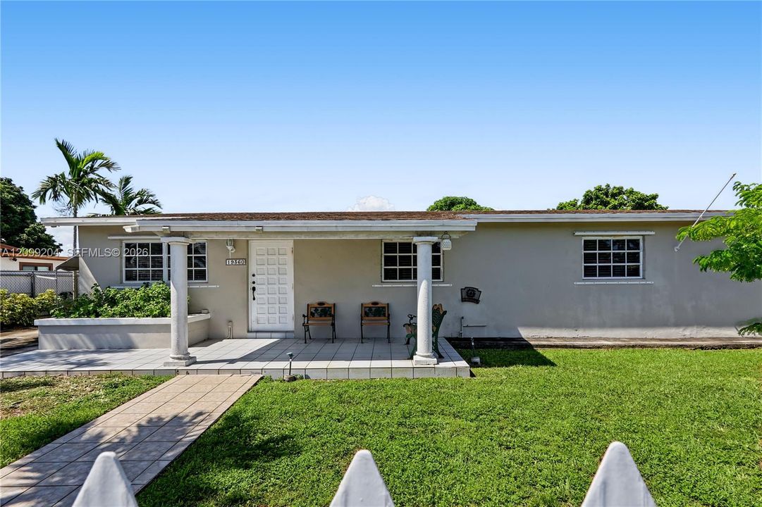 For Sale: $629,900 (3 beds, 2 baths, 1880 Square Feet)