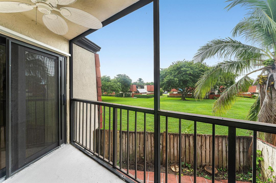 029-3754VictoriaDrive-WestPalmBeach-FL-3