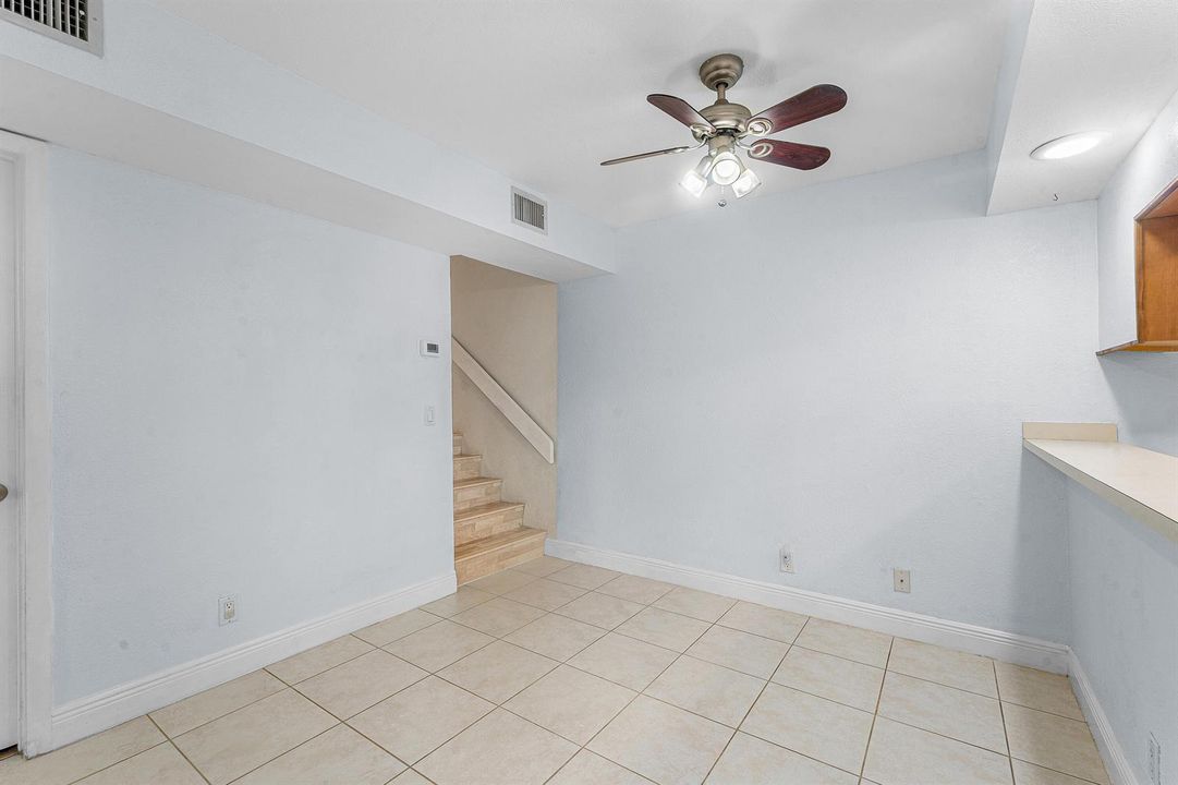 015-3754VictoriaDrive-WestPalmBeach-FL-3