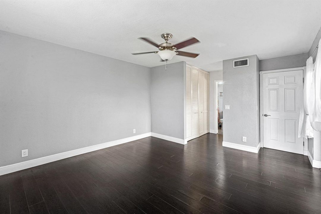 019-3754VictoriaDrive-WestPalmBeach-FL-3