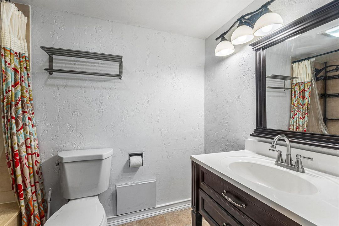022-3754VictoriaDrive-WestPalmBeach-FL-3