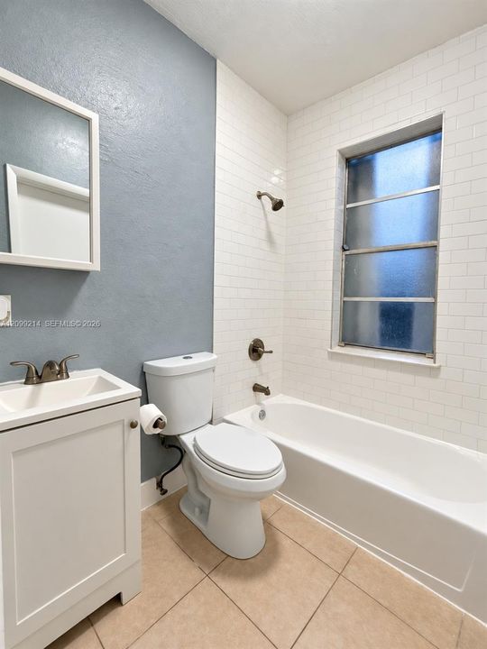 For Rent: $1,800 (2 beds, 1 baths, 6102 Square Feet)