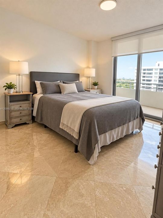 For Sale: $495,000 (2 beds, 2 baths, 1048 Square Feet)