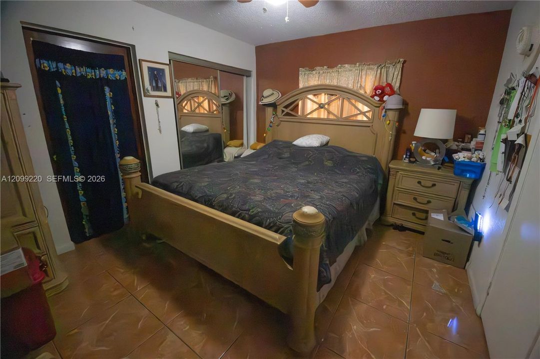 For Sale: $370,000 (3 beds, 1 baths, 0 Square Feet)