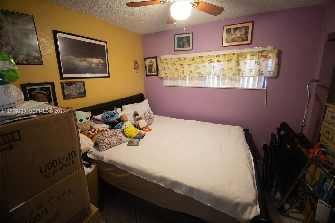 For Sale: $370,000 (3 beds, 1 baths, 0 Square Feet)