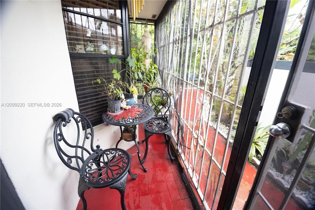 For Sale: $370,000 (3 beds, 1 baths, 0 Square Feet)