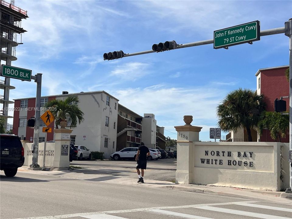 For Sale: $407,000 (2 beds, 2 baths, 1500 Square Feet)
