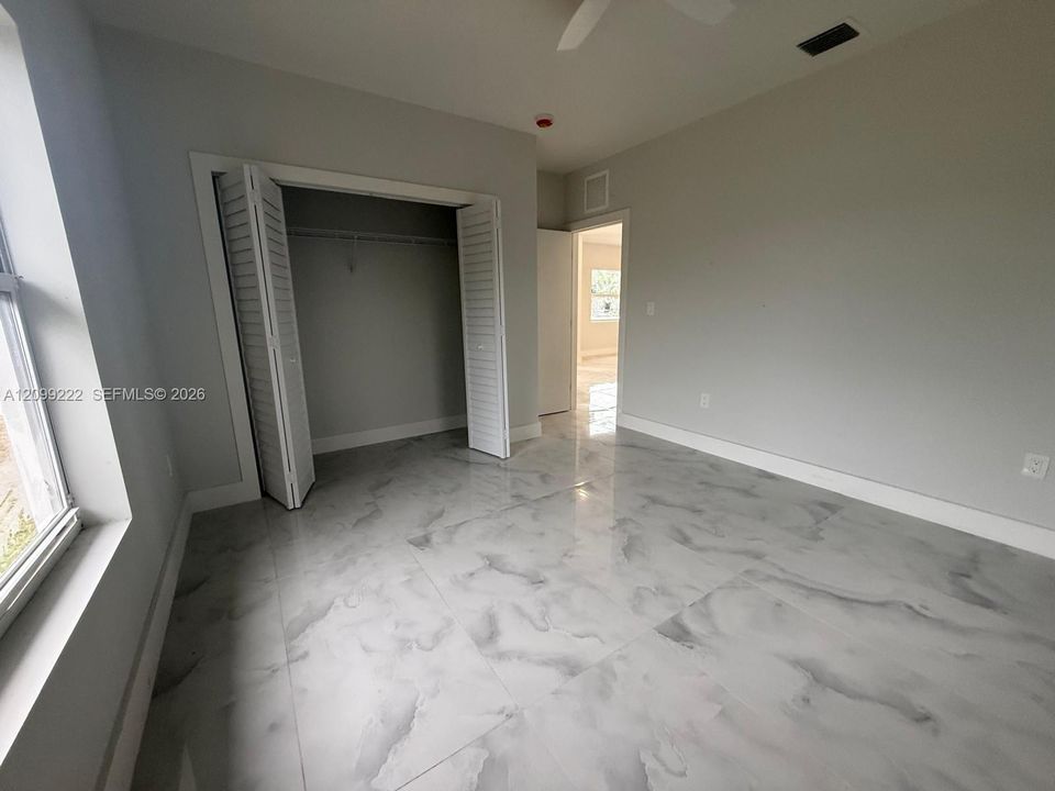 En Renta: $2,700 (2 camas, 1 baños, 893 Pies cuadrados)